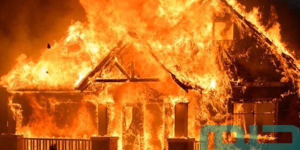 تفسير حلم رؤية الحريق في البيت والنجاة منه للعزباء في المنام وعلاقته بالنجاة 1 تفسير حلم الحريق في البيت والنجاة منه