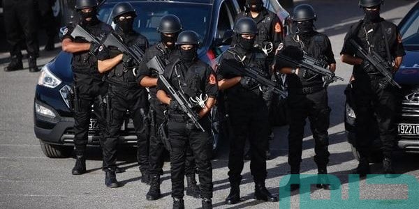 تفسير حلم رؤية الشرطي في المنام وعلاقته بالكرب والهم 1 تفسير حلم رؤية الشرطي في المنام