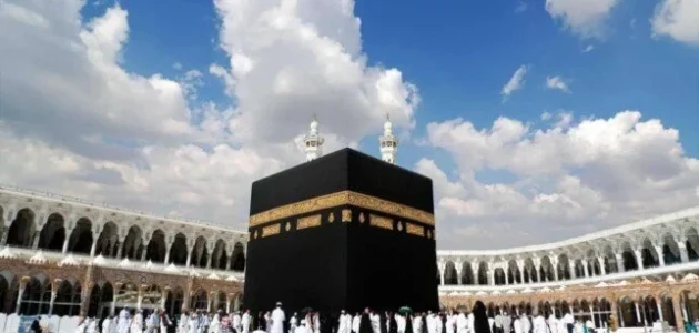تفسير حلم رؤية الكعبة في المنام وعلاقته بصلاح الحال 1 تفسير رؤية الكعبة في المنام