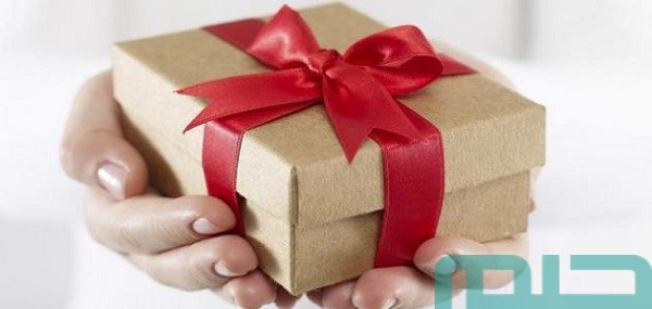 تفسير حلم رؤية شراء أو أهداء صندوق في المنام وعلاقته بالسعادة الزوجية 1 رؤية شراء أو إهداء الصندوق