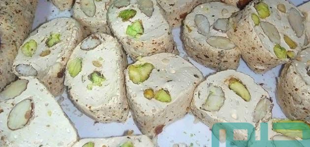 تفسير حلم رؤية أكل المن والسلوى في المنام وعلاقته بالخير والبركة 1 ما تفسير أكل المن والسلوى في المنام للعزباء؟