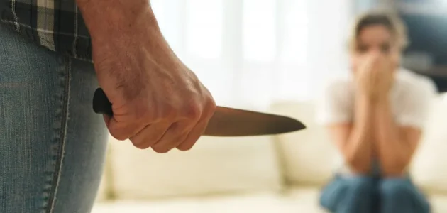 تفسير حلم رؤية شخص يذبحني بالسكين في المنام وعلاقته بالشخصية القوية 1 ما تفسير حلم شخص يذبحني بالسكين؟