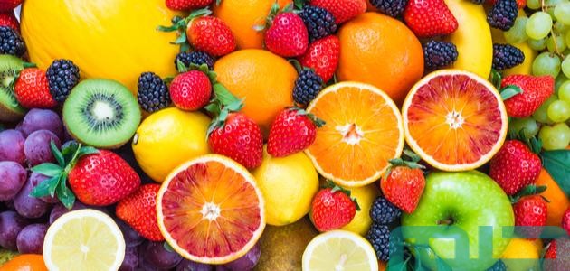 بشريات تفسير حلم رؤية أكل الفاكهة في المنام 1 تفسير حلم أكل الفاكهة في المنام