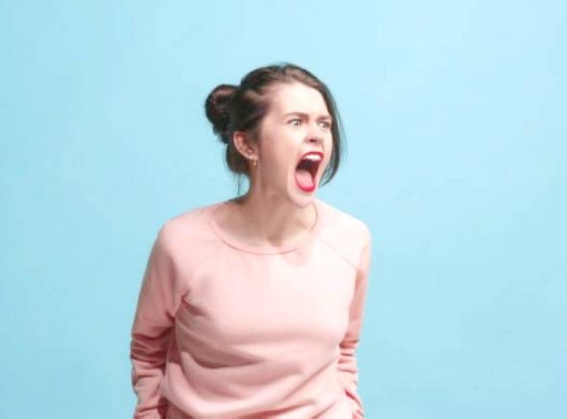 تفسير رؤية غضب الأم في المنام