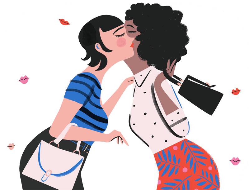 تفسير رؤية تقبيل الخالة في المنام