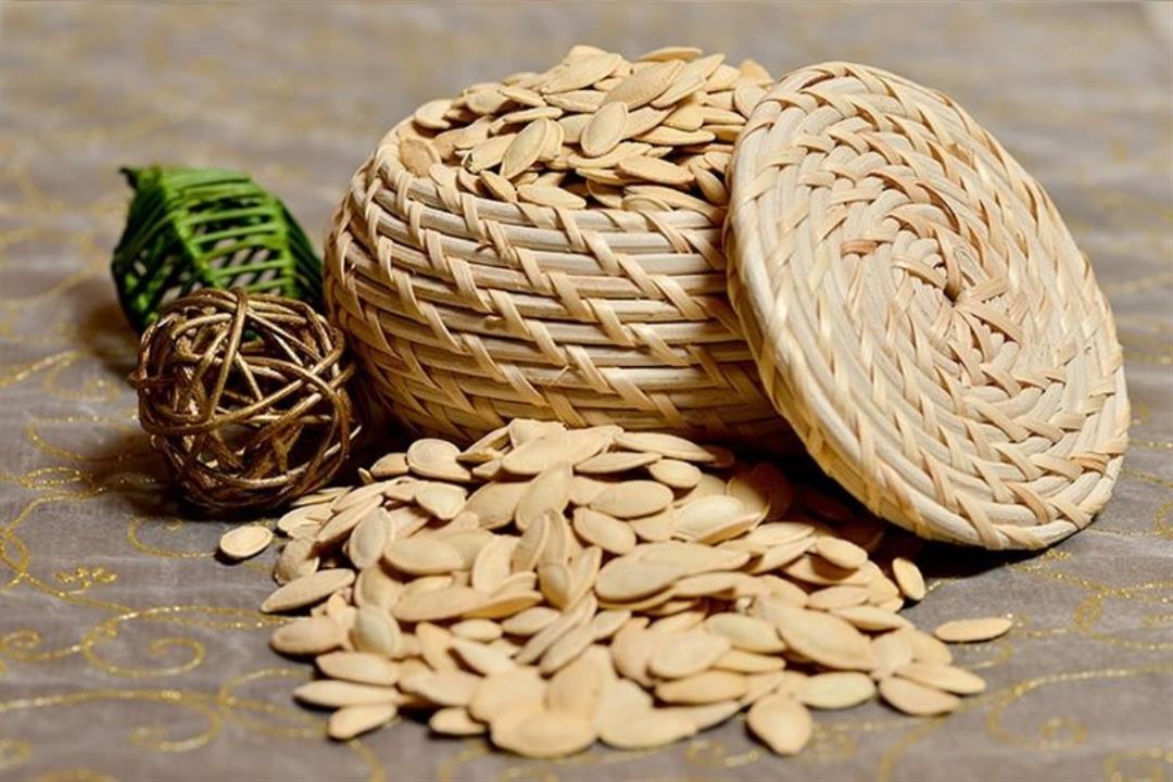 تفسير حلم أكل اللب في المنام