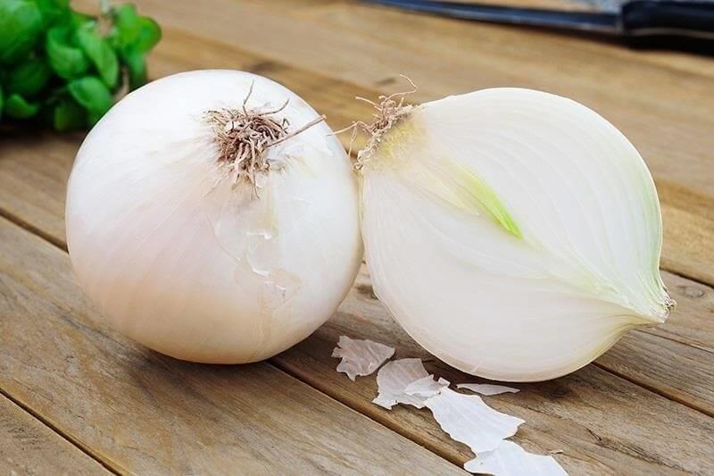 تفسير حلم رؤية البصل الأبيض في المنام