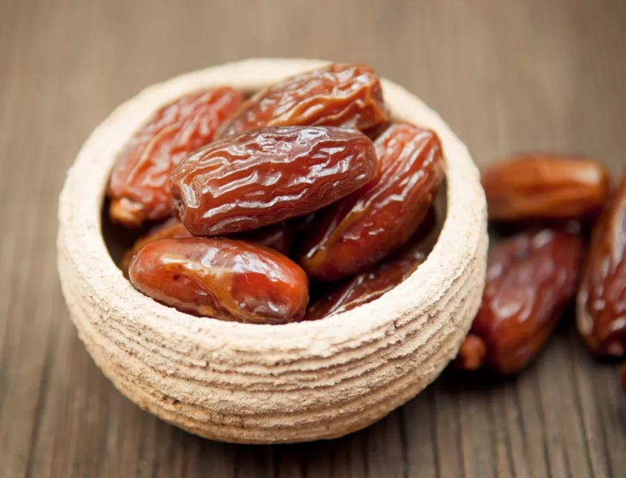 تفسير بيع التمر في المنام