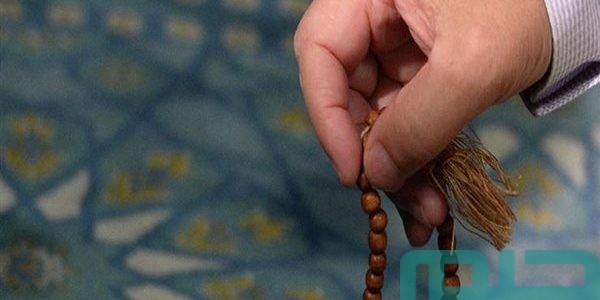 تفسير حلم رؤية السبحة في المنام وعلاقته بالحياة الشخصية 1 تفسير حلم السبحة في المنام