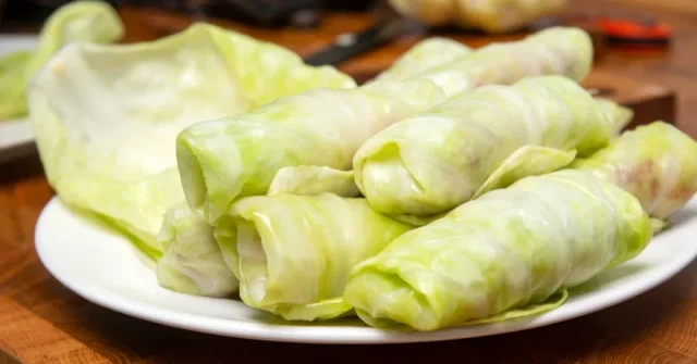 تفسير حلم رؤية الملفوف